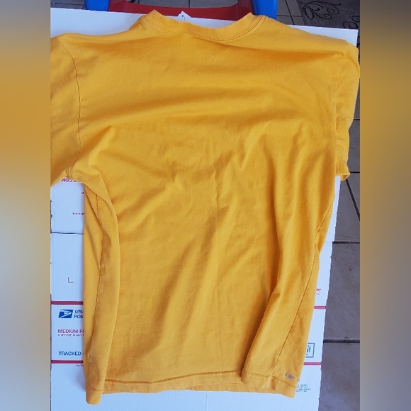 Nike dri fit shirt - Picture 3 of 4